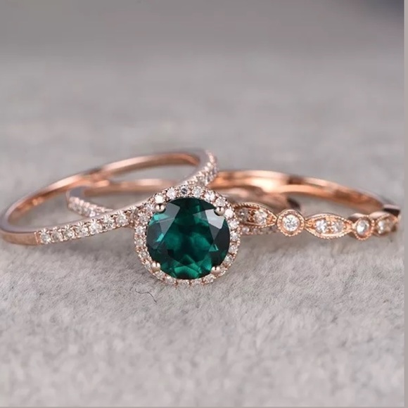 Jewelry - New Rose Gold 3 pcs Emerald cz Set